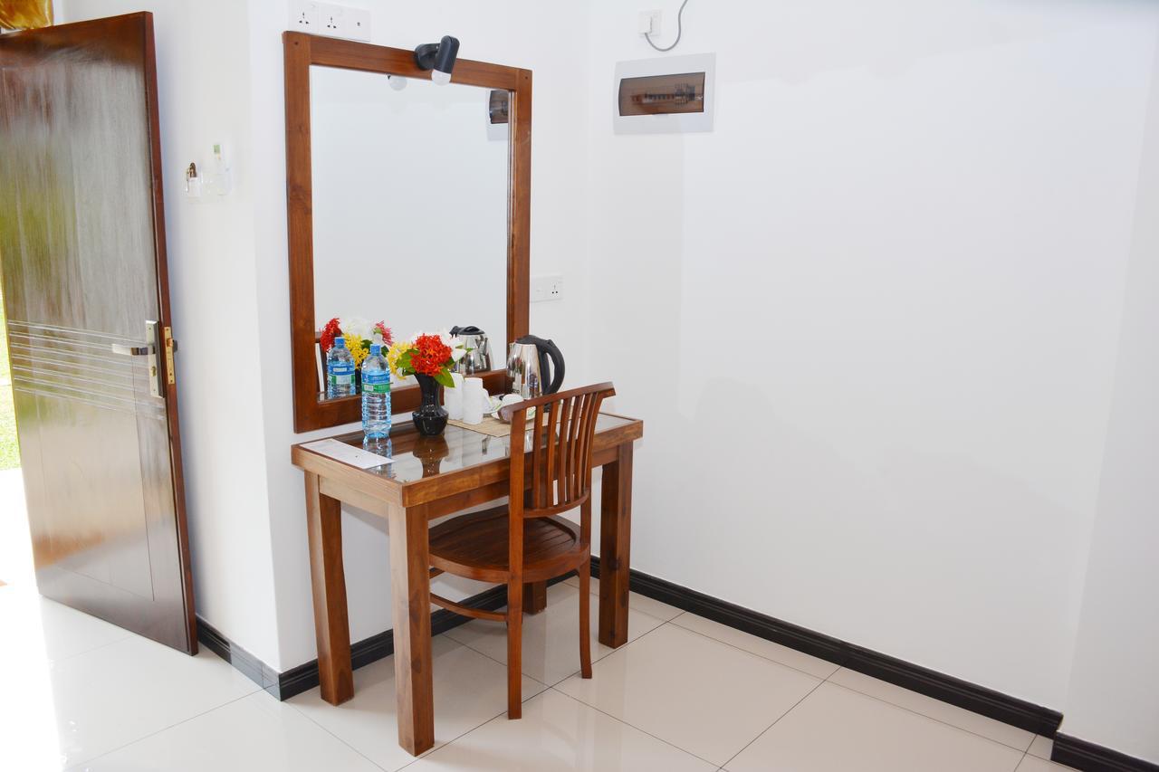 Nature Paradise 3* Balapitiya